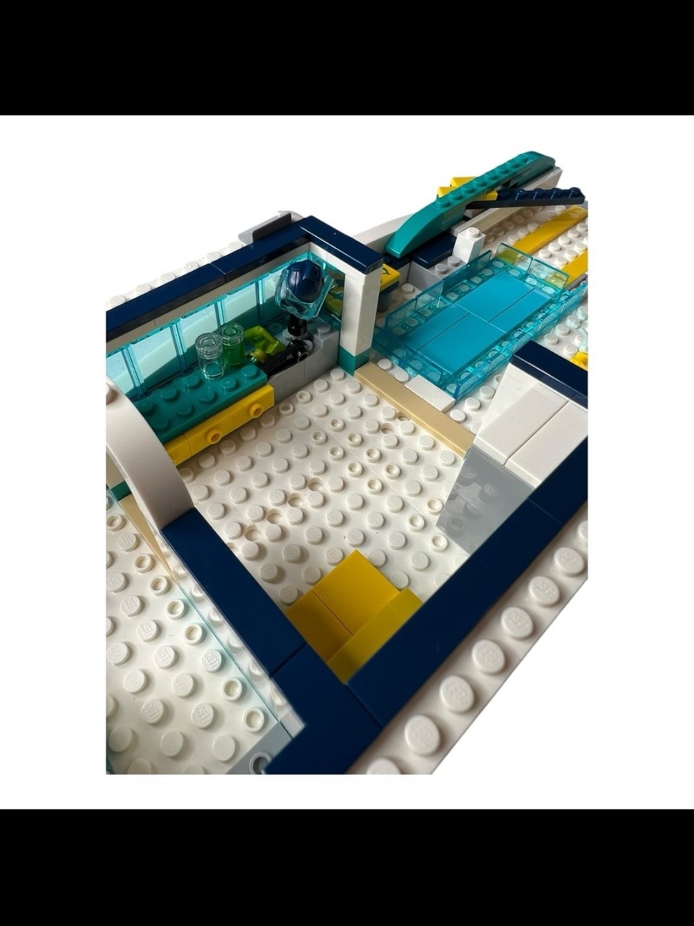 Lego Friends Rescue Missions Boat Incomplete - Picture 11 of 12